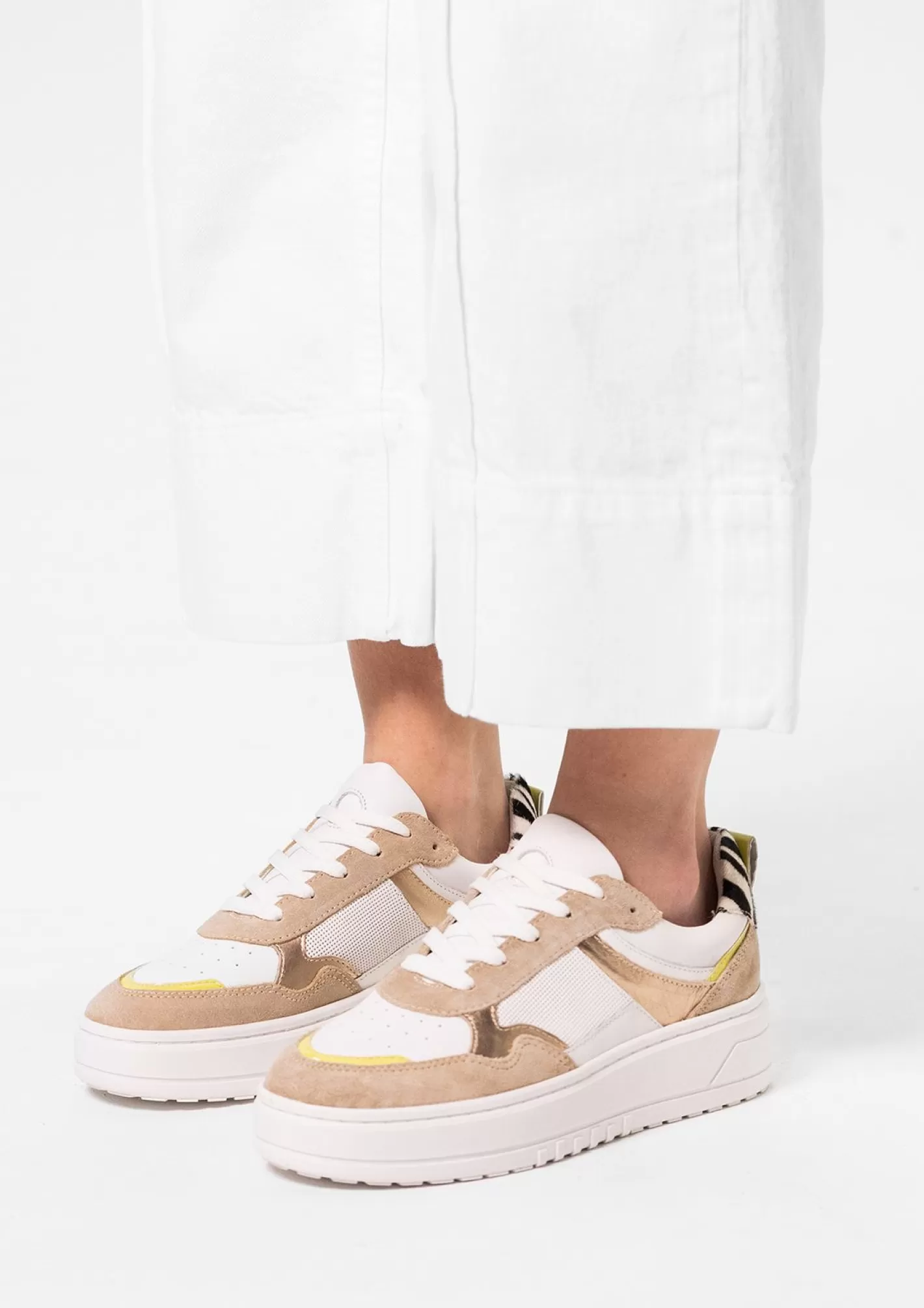 Baskets En Cuir Avec Details - Blanc<Sacha Fashion