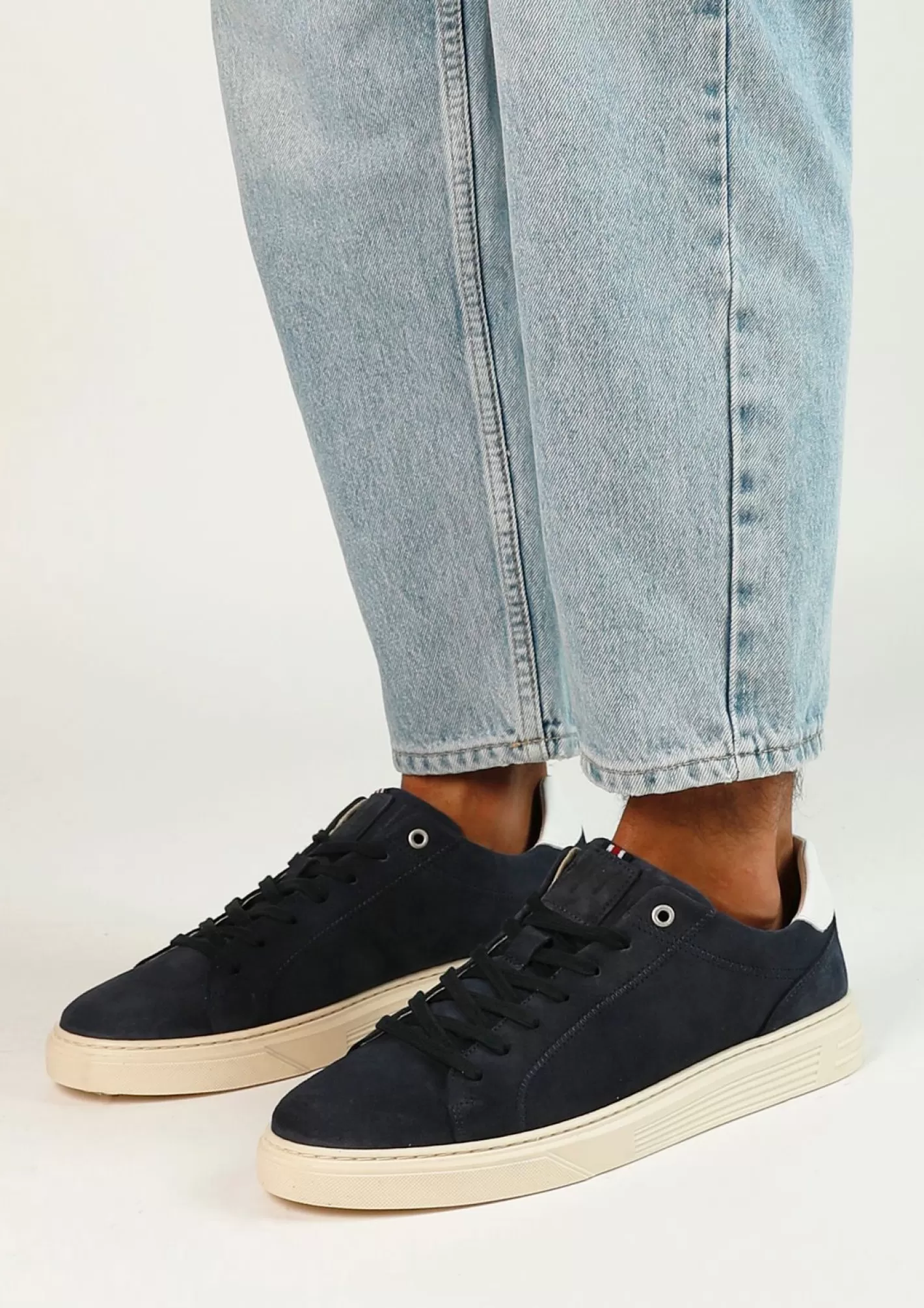 Baskets En Daim - Bleu Fonce<Sacha Outlet