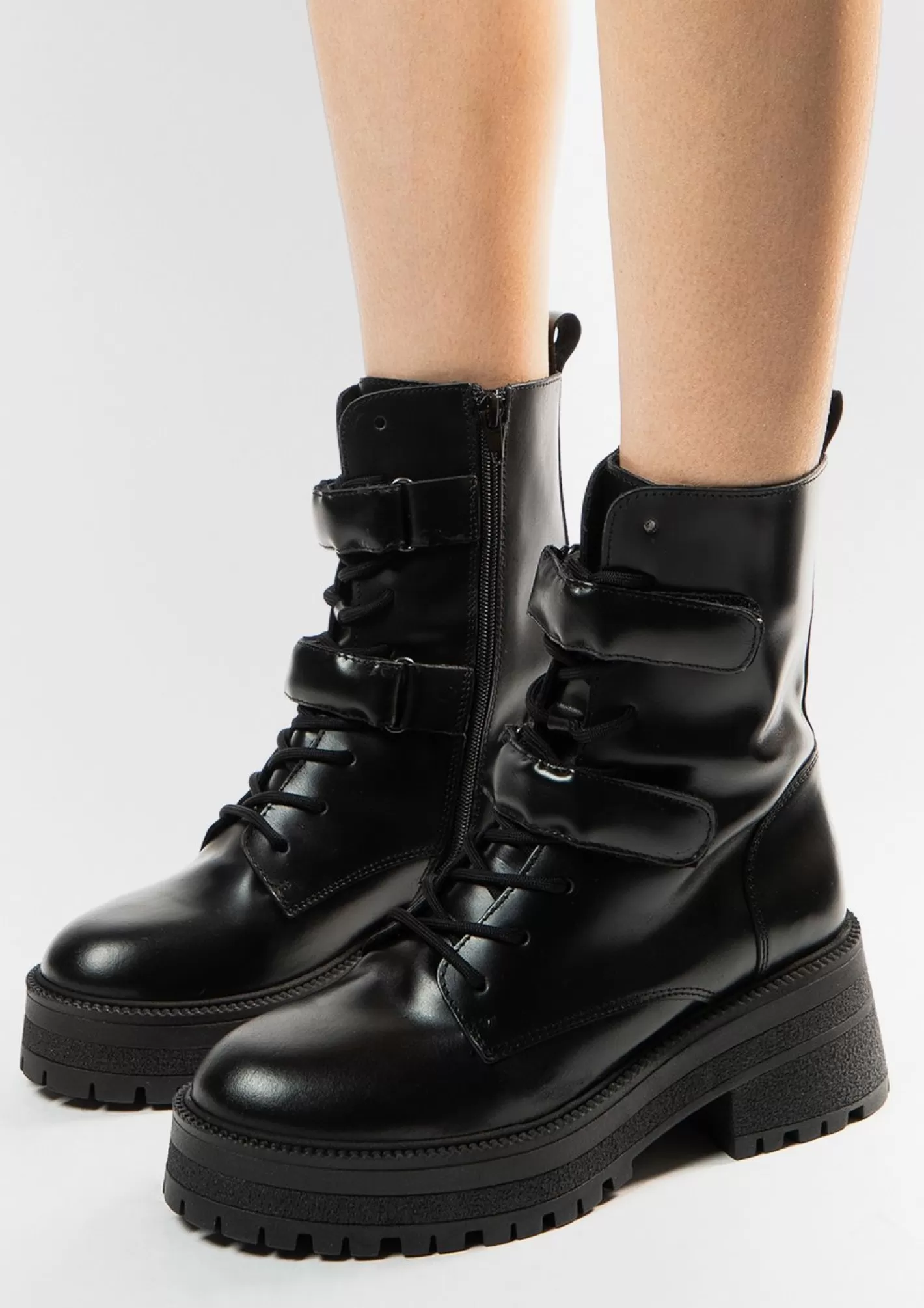 Bottines A Lacets En Cuir - Noir<Sacha New