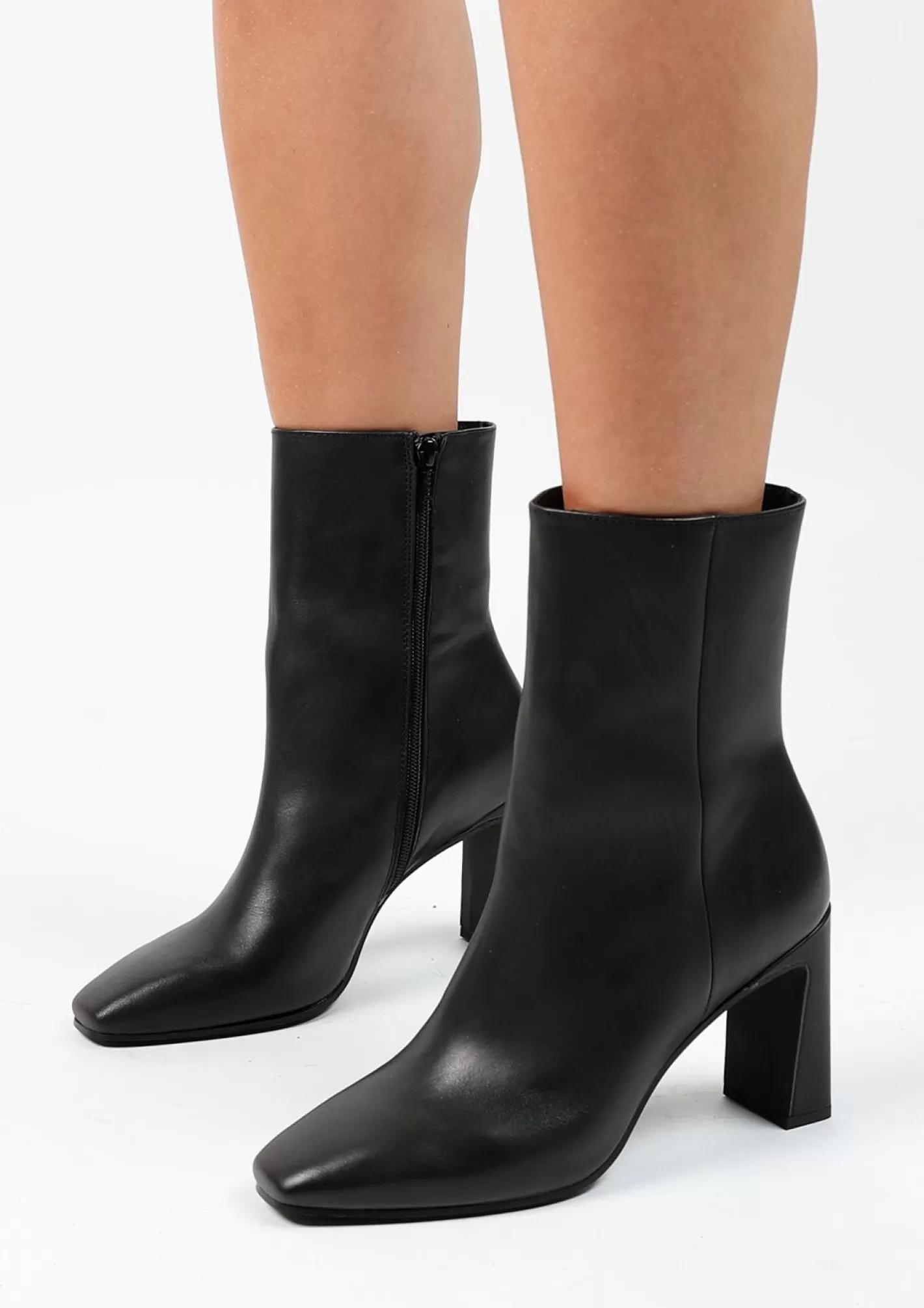 Bottines A Talon - Noir<Sacha Discount