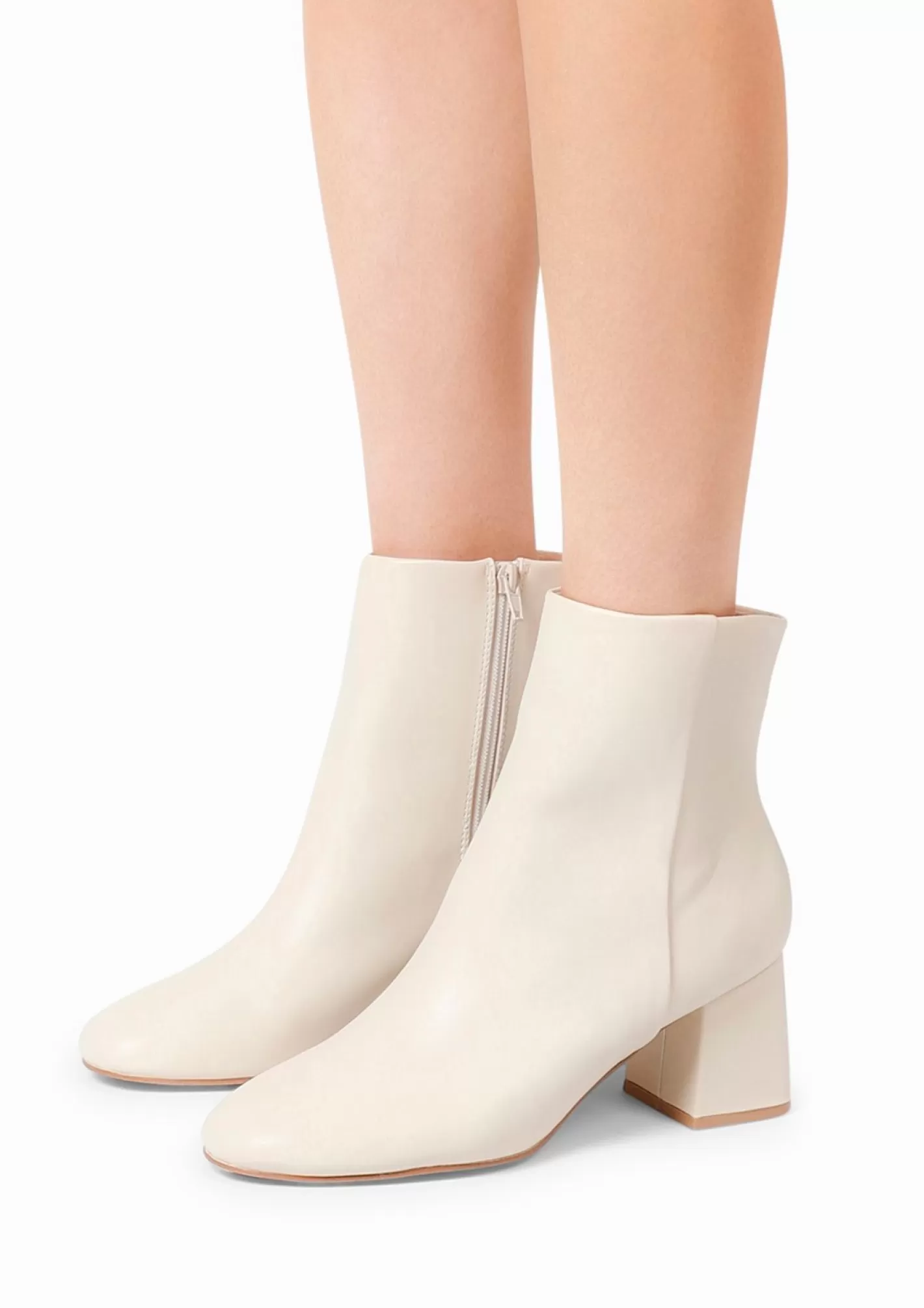 Bottines A Talon Cubain - Blanc Casse<Sacha Cheap