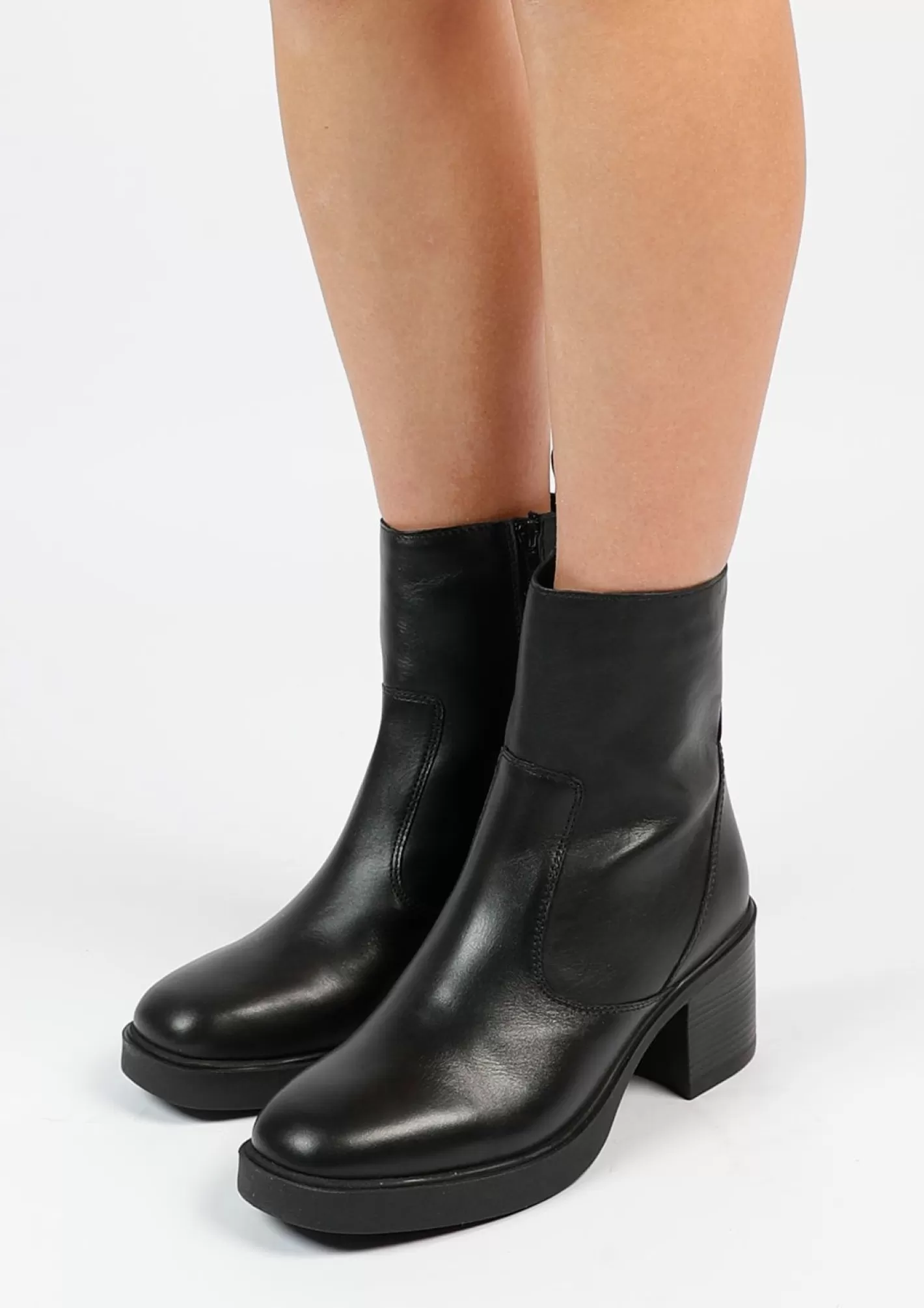 Bottines Cuir A Talon - Noir<Sacha Store