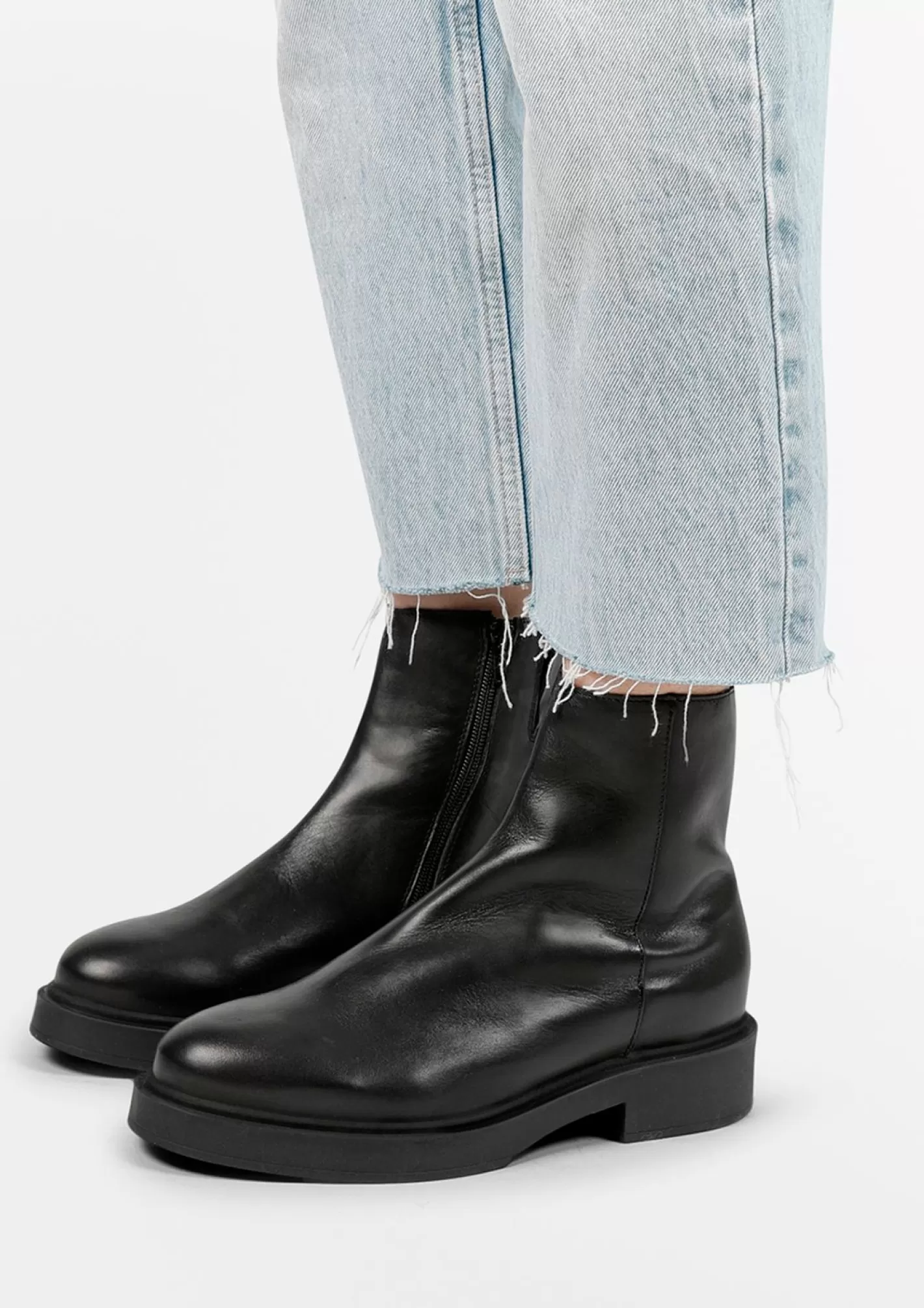 Bottines En Cuir - Noir<Sacha Fashion