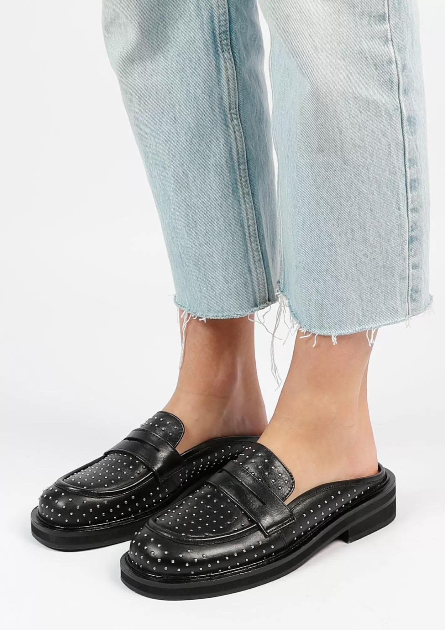 Chaussures Slip-On En Cuir Avec Clous - Noir<Sacha Cheap