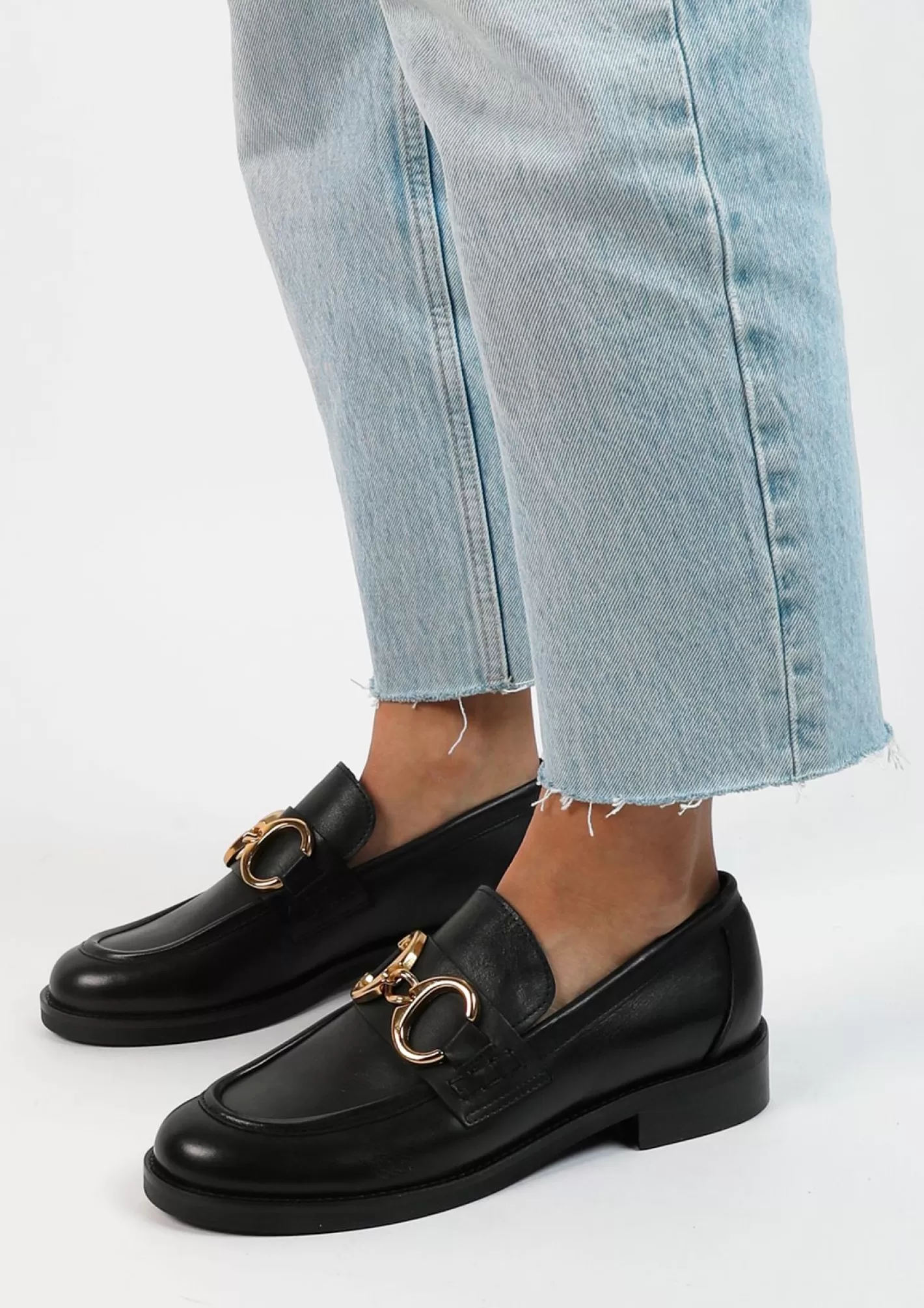 Loafers En Cuir Avec Chaine - Noir<Sacha Cheap