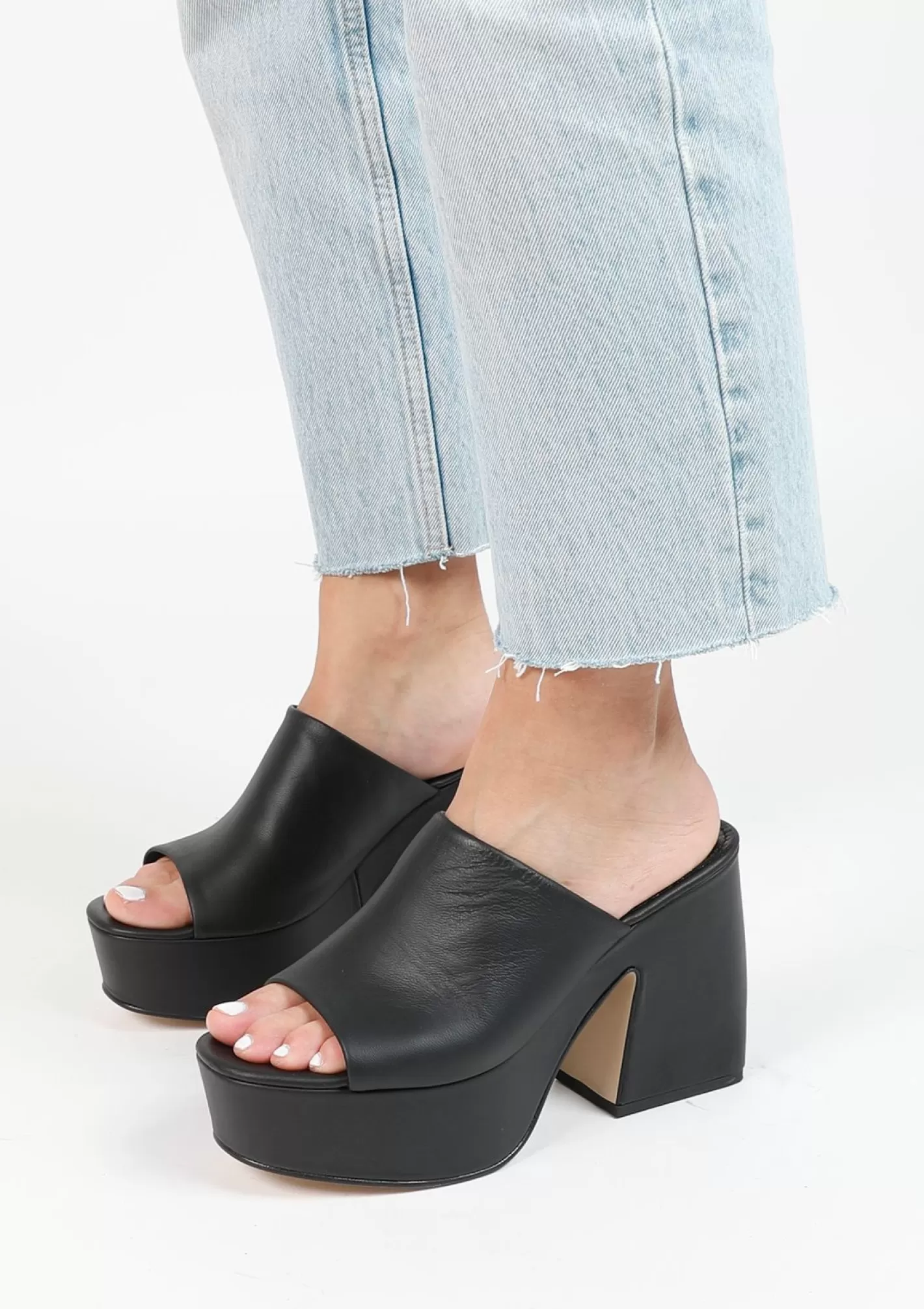 Mules En Cuir A Talon Avec Plateau - Noir<Sacha New