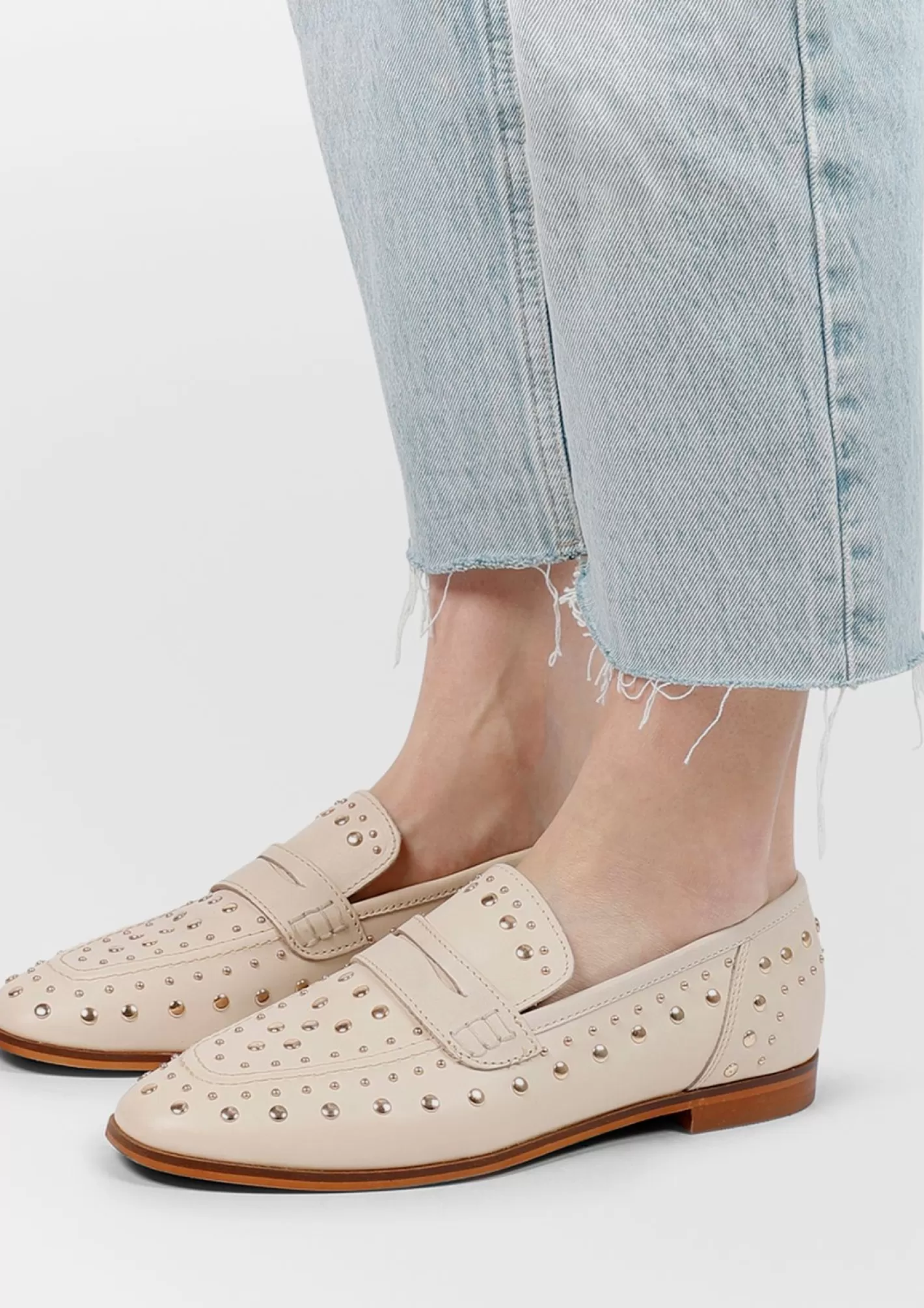 Penny Loafers En Cuir Avec Clous - Beige<Sacha Outlet